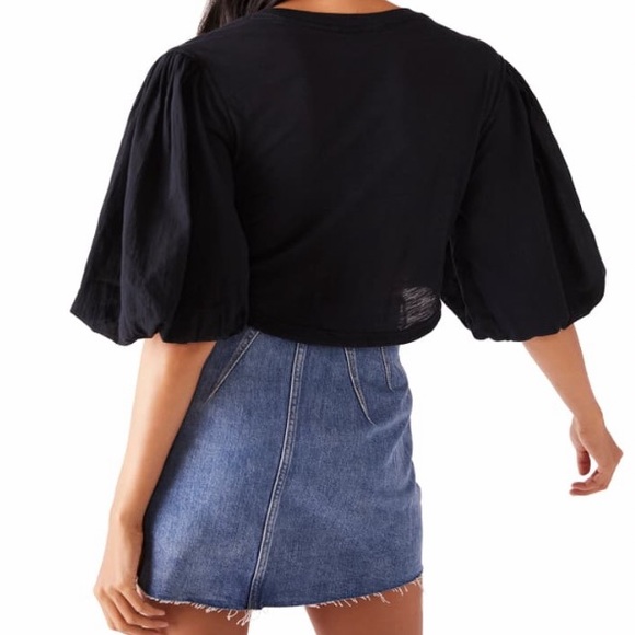 FREE PEOPLE COTTON SWEET SPOT TOP IN BLACK CROPPED FIT PUFF SLEEVE RUNCHING SZ S - Picture 8 of 8